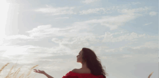 Psalm 18:32 Psalm 18-32